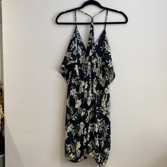 Navy Floral Dress - Picture 5 of 6